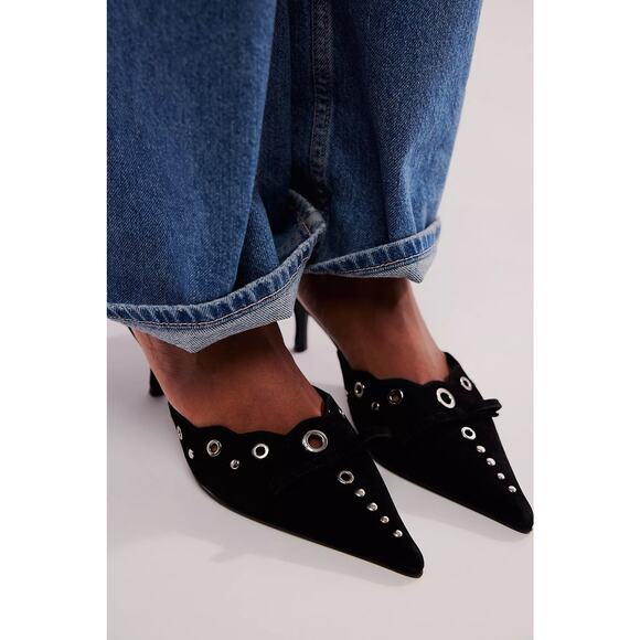 $168! Free People Arabella Heels In Navy Blue Suede 9.5 New without a box - Picture 6 of 8